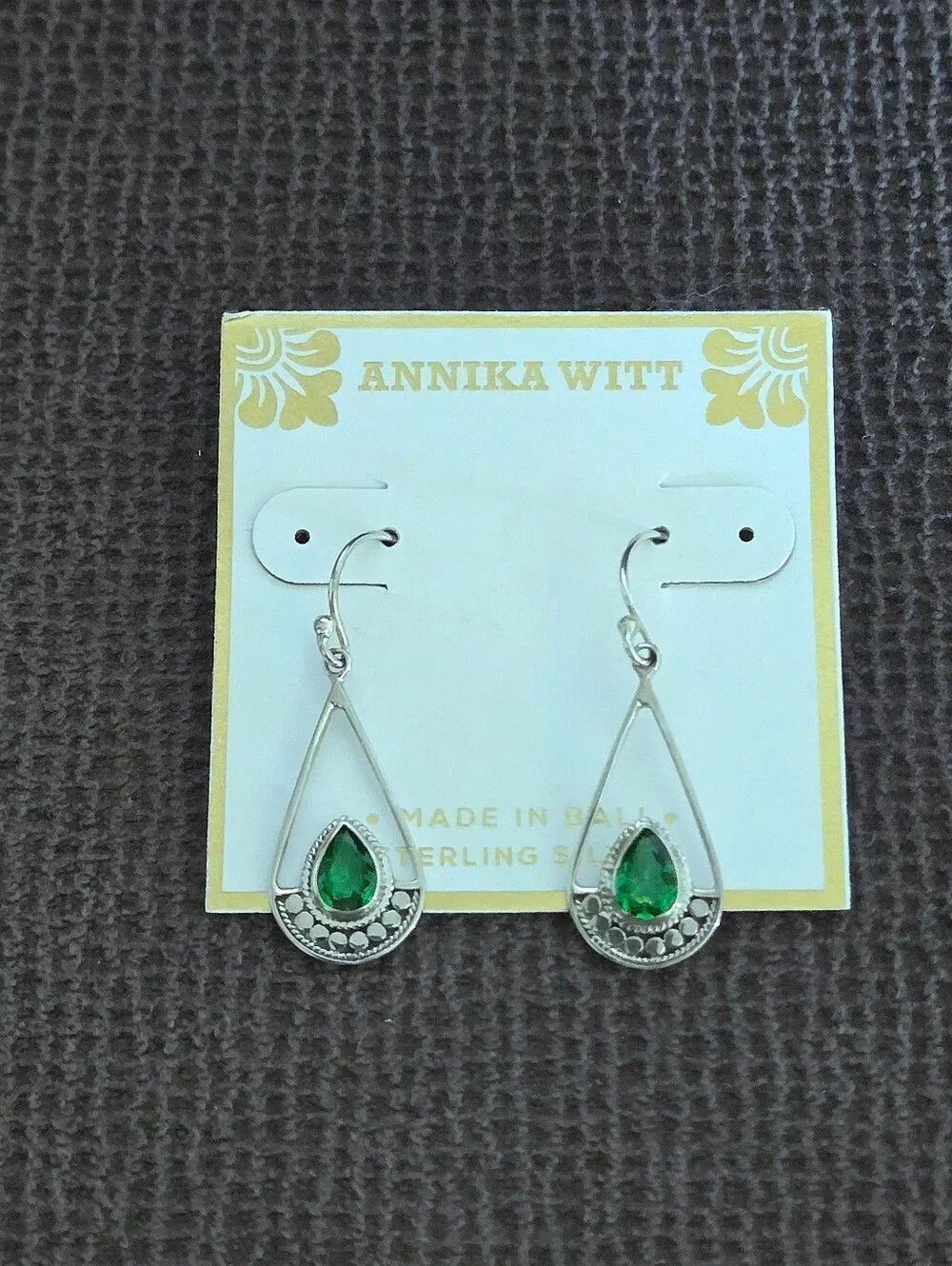 Annika Witt Green💚 Onyx Earrings